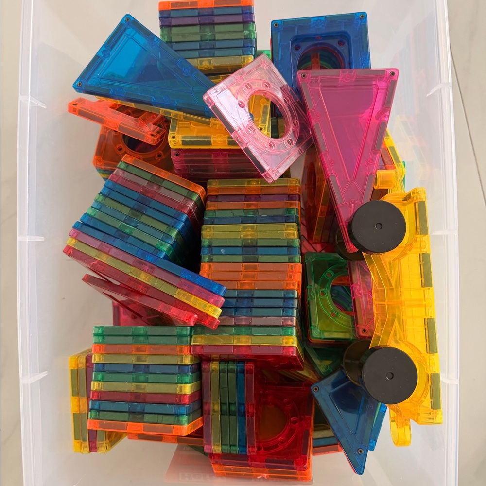 Colorful Magnetic Building Tiles Set for Kids - Multicolor